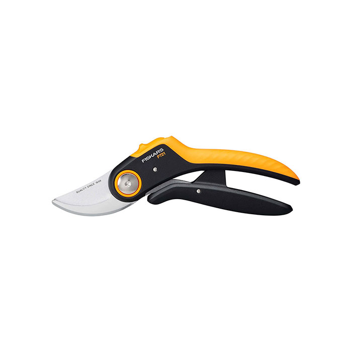 Vrtne škare mimoilazne Fiskars Plus P721